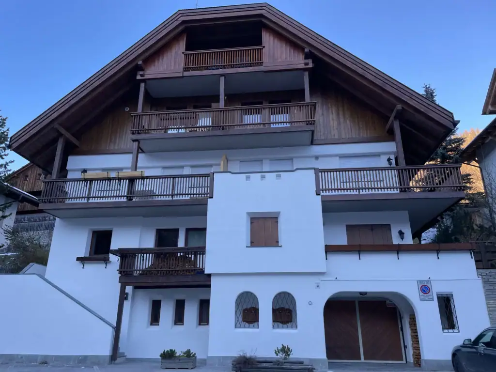 Riqualificazione energetica di edificio residenziale con coordinamento tecnico e direzione lavori integrata – Architetto Specchio, Bolzano